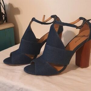 Bamboo denim and camel chunky heel y2k style size 10 shoes